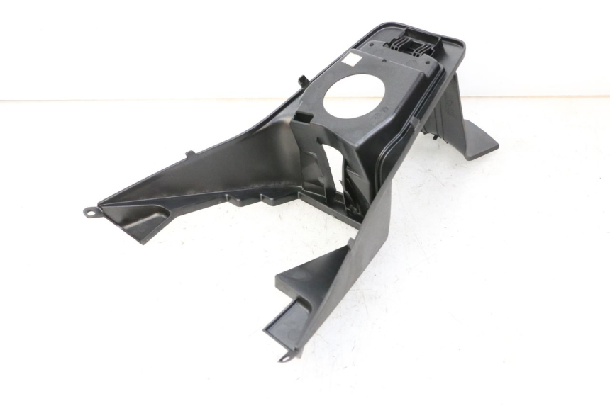 photo de TANKKAP PEUGEOT SATELIS 125 (2013 - 2018) - Detail van het onderdeel