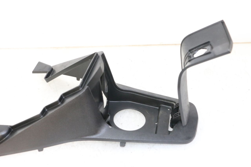 photo de TANKKAP PEUGEOT SATELIS 125 (2013 - 2018) - Zoom op gebruiksstaat