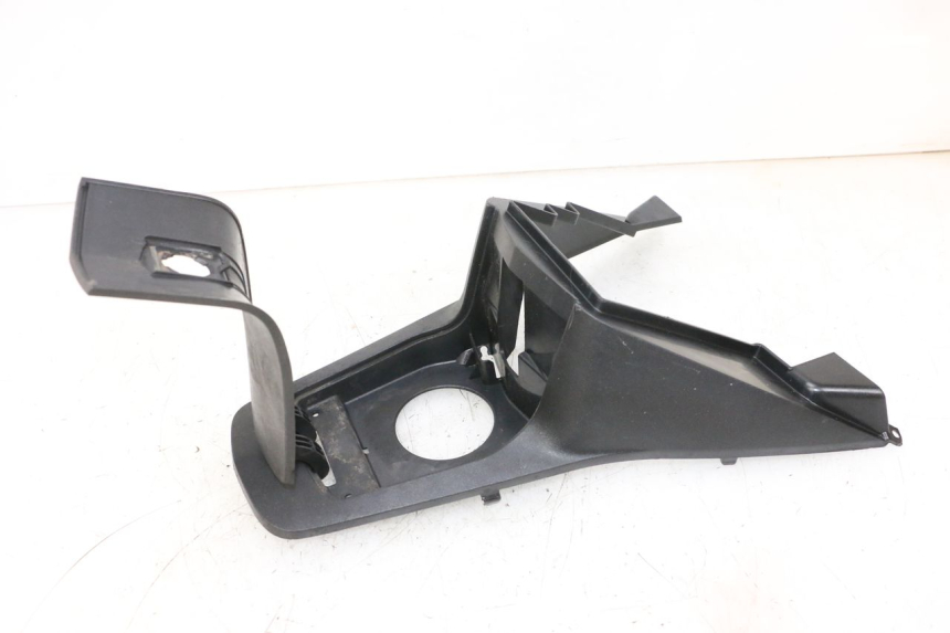 photo de TANKKAP PEUGEOT SATELIS 125 (2013 - 2018) - Detail van het onderdeel