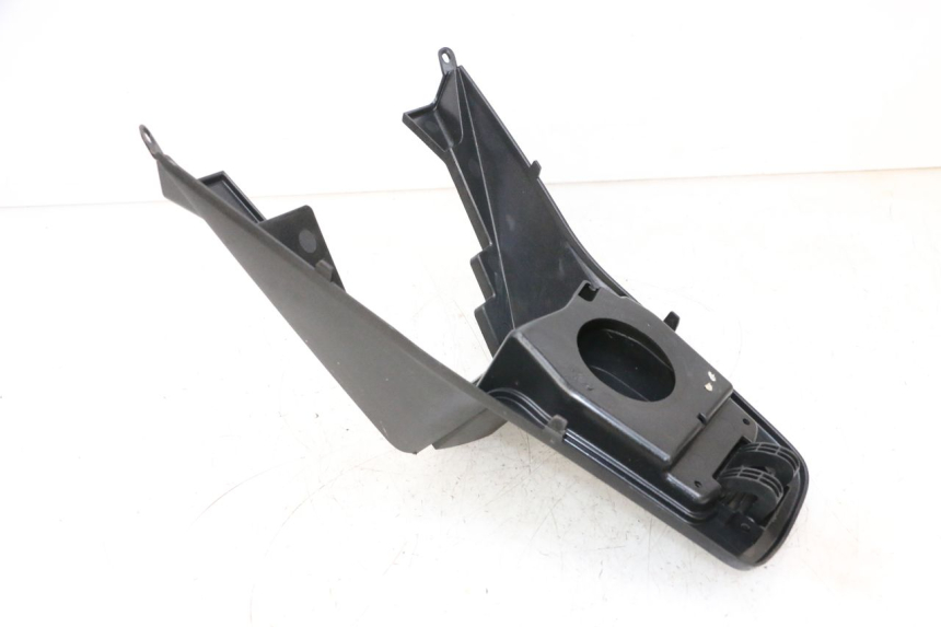 photo de TANKKAP PEUGEOT SATELIS 125 (2013 - 2018) - Zoom op gebruiksstaat