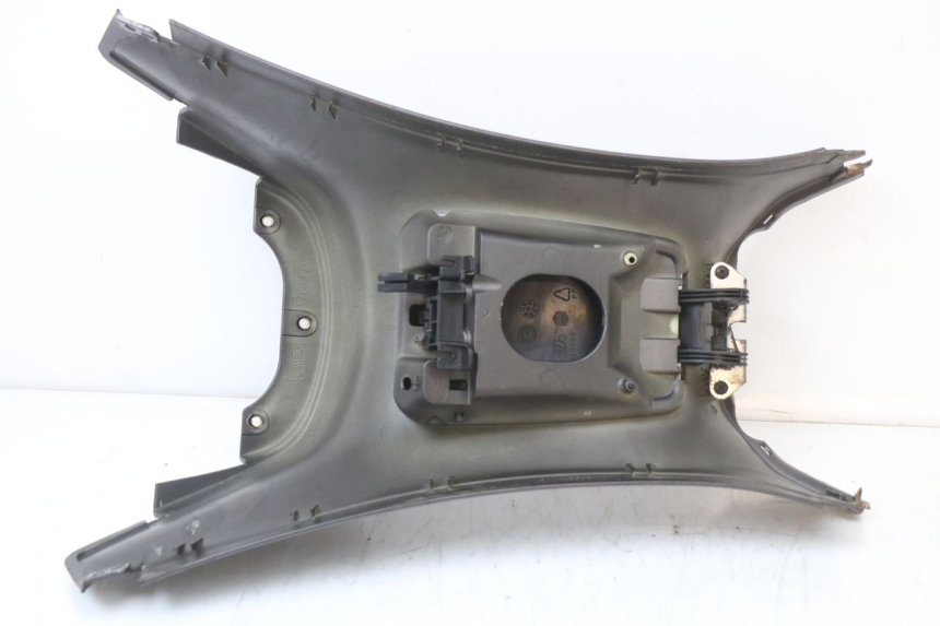 photo de TANKKUIP PIAGGIO XEVO - X EVO 125 (2007 - 2017) - Staat van het oppervlak