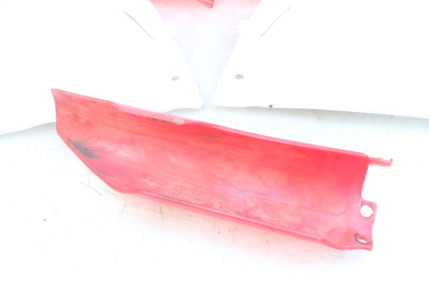 photo de VOLLEDIGE BEHUIZINGSET HONDA CR 125 (1995 - 1997) - Focus op structuur