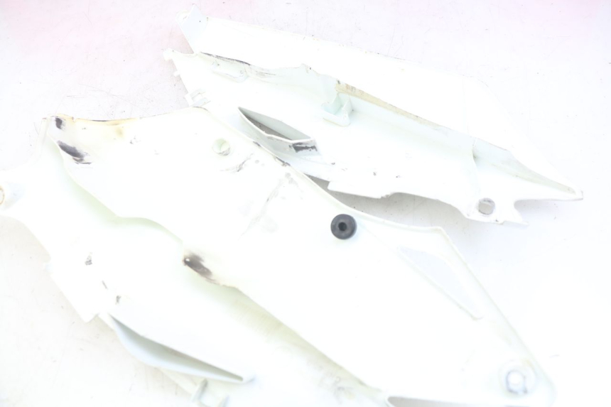 photo de VOLLEDIGE BEHUIZINGSET HONDA CRF CR-F 450 (2009 - 2012) - Zoom op componenten