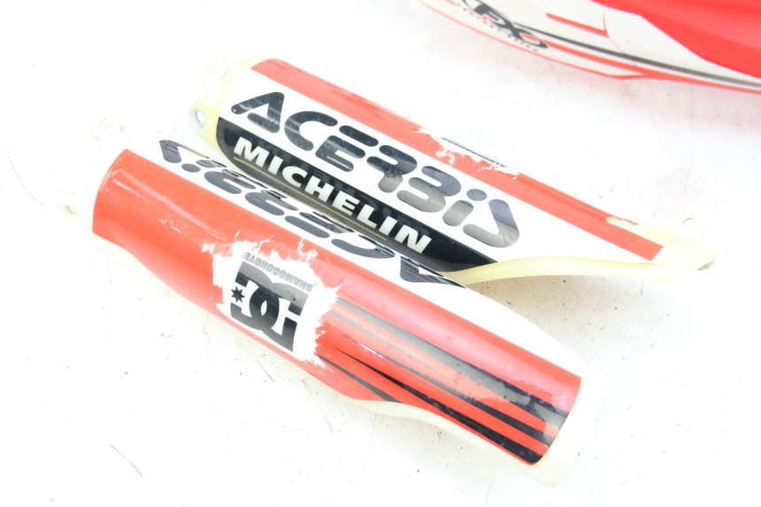 photo de VOLLEDIGE BEHUIZINGSET HONDA CRF 250 (2010 - 2013) - Focus op structuur