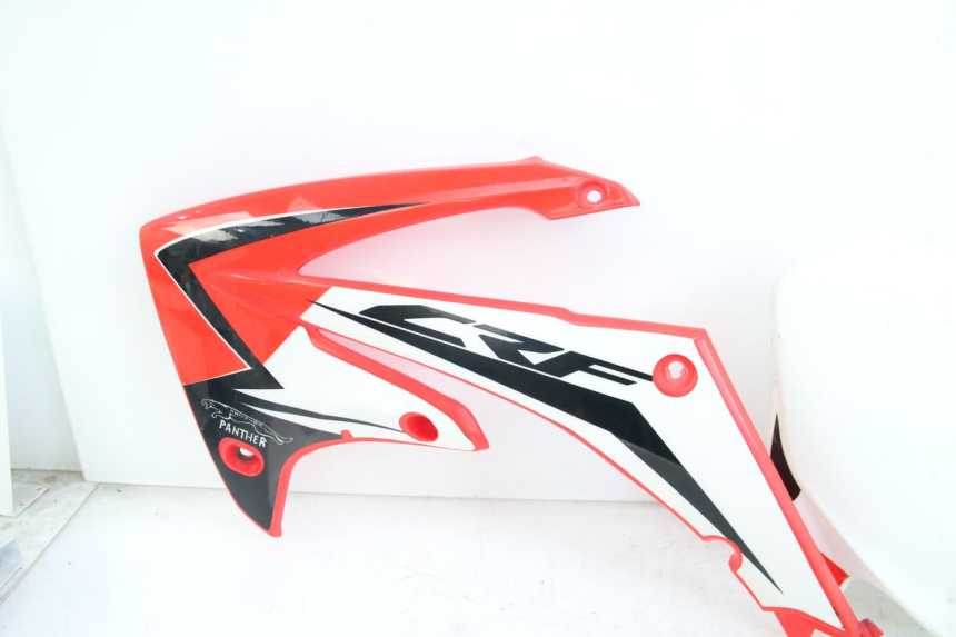 photo de VOLLEDIGE BEHUIZINGSET HONDA CRF 250 (2010 - 2013) - Bevestigingspunten