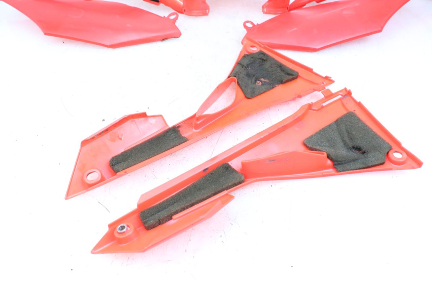 photo de VOLLEDIGE BEHUIZINGSET HONDA CRF R 250 (2020 - 2021) - Alternatieve hoek
