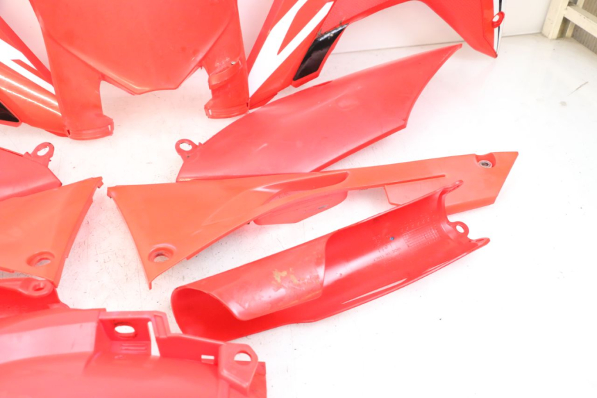 photo de VOLLEDIGE BEHUIZINGSET HONDA CRF R 250 (2020 - 2021) - Bevestigingspunten