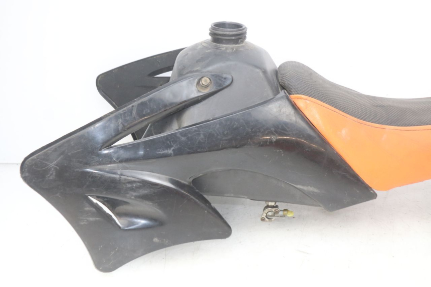 photo de VOLLEDIGE BEHUIZINGSET CCR DIRT BIKE 110 - Detail van het onderdeel