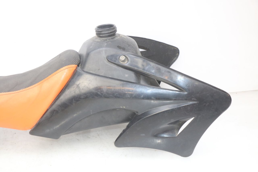 photo de VOLLEDIGE BEHUIZINGSET CCR DIRT BIKE 110 - Andere kijkhoek