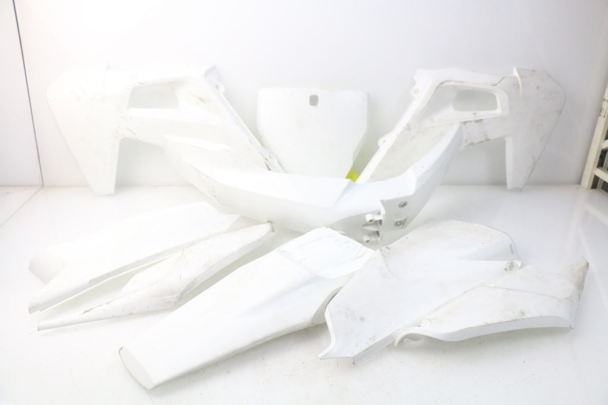 photo de VOLLEDIGE BEHUIZINGSET HUSQVARNA FC 350 (2019 - 2022) - Hoofdaanzicht