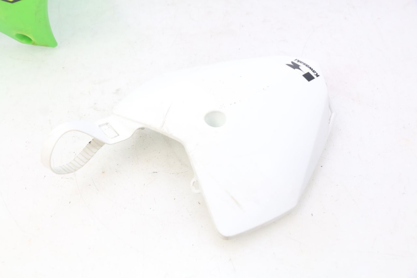 photo de VOLLEDIGE BEHUIZINGSET KAWASAKI KLX 110 (2010 - 2022) - Zoom op componenten