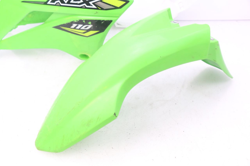 photo de VOLLEDIGE BEHUIZINGSET KAWASAKI KLX 110 (2010 - 2022) - Alternatieve hoek