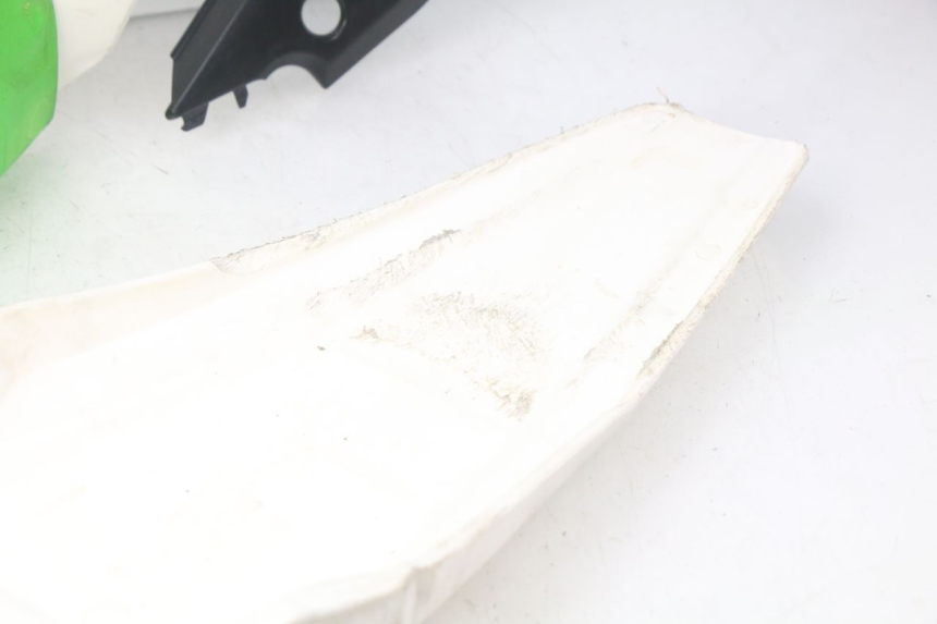 photo de VOLLEDIGE BEHUIZINGSET KAWASAKI KX F KXF 450 (2012 - 2015) - Zoom op componenten