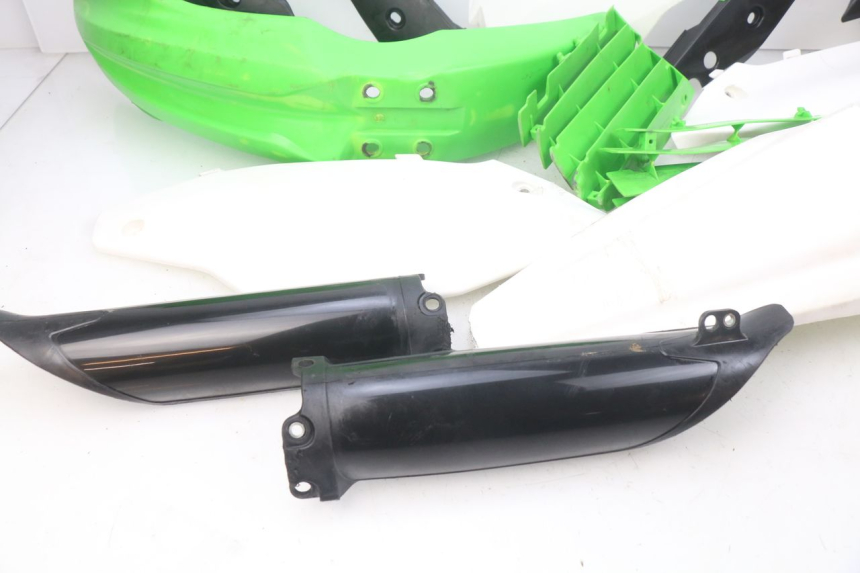 photo de VOLLEDIGE BEHUIZINGSET KAWASAKI KX F KXF 450 (2012 - 2015) - Technische close-up