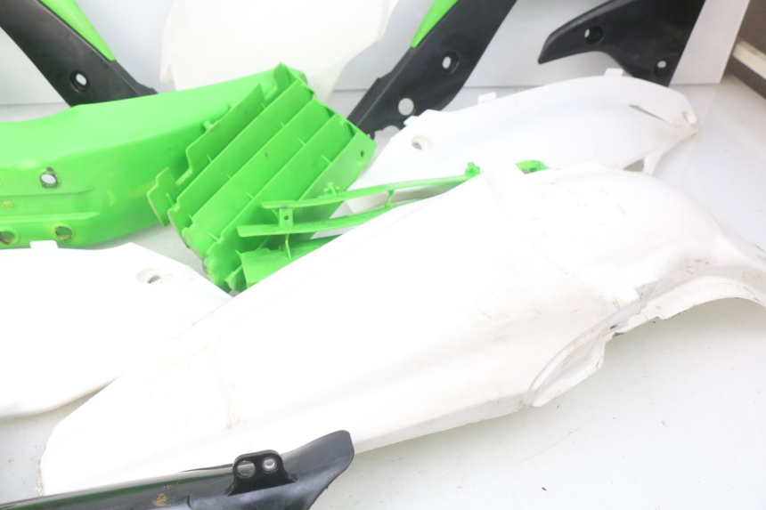 photo de VOLLEDIGE BEHUIZINGSET KAWASAKI KX F KXF 450 (2012 - 2015) - Overzicht