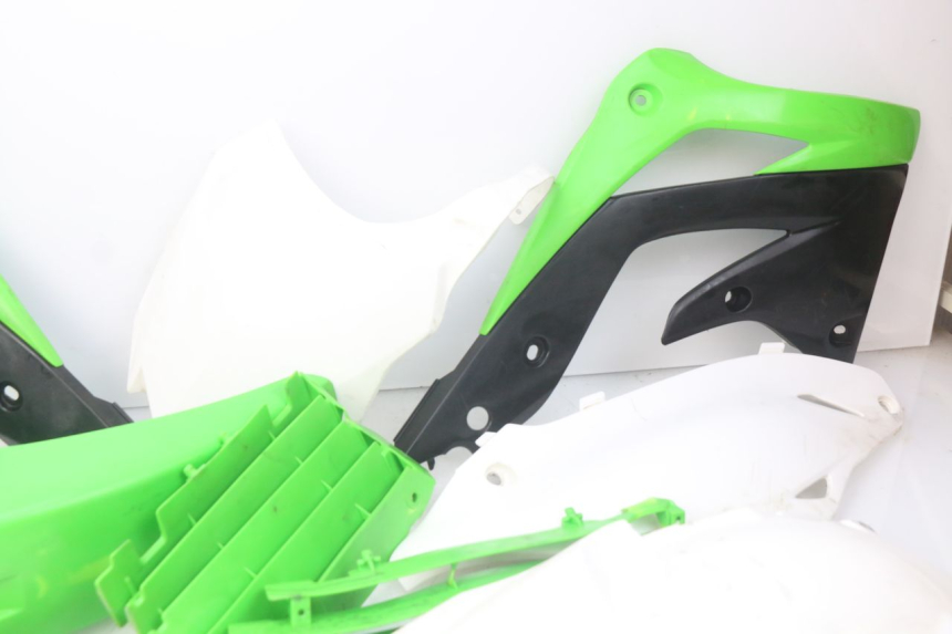 photo de VOLLEDIGE BEHUIZINGSET KAWASAKI KX F KXF 450 (2012 - 2015) - Bevestigingspunten