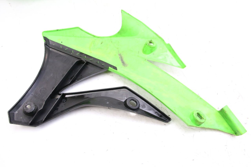 photo de VOLLEDIGE BEHUIZINGSET KAWASAKI KX 85 (2001 - 2013) - Focus op structuur