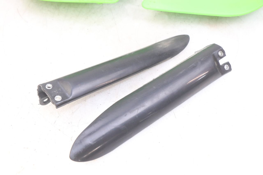 photo de VOLLEDIGE BEHUIZINGSET KAWASAKI KX 85 (2001 - 2013) - Markeringen en referenties