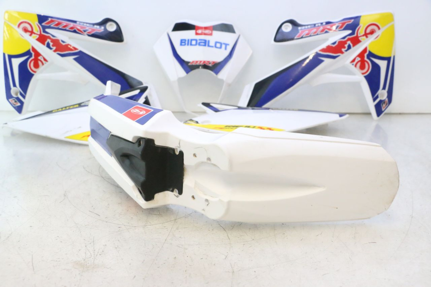 photo de VOLLEDIGE BEPLATING RIEJU MRT PRO SUPERMOTARD 50 (2007 - 2018) - Zoom op componenten