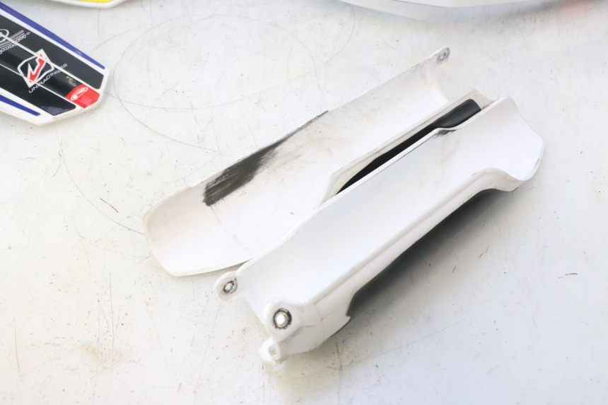 photo de VOLLEDIGE BEPLATING RIEJU MRT PRO SUPERMOTARD 50 (2007 - 2018) - Overzicht