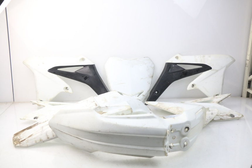 photo de VOLLEDIGE BEHUIZINGSET SUZUKI RMZ RM-Z 450 (2008 - 2011) - Hoofdaanzicht