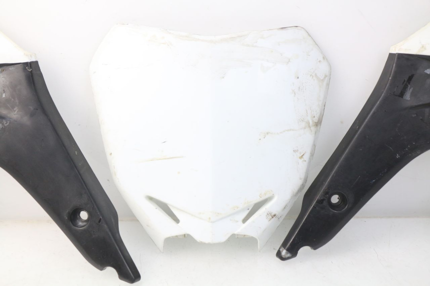 photo de VOLLEDIGE BEHUIZINGSET SUZUKI RMZ RM-Z 450 (2008 - 2011) - Technische close-up