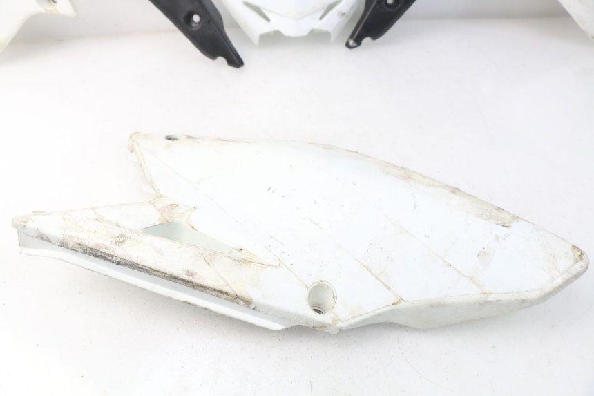 photo de VOLLEDIGE BEHUIZINGSET SUZUKI RMZ RM-Z 450 (2008 - 2011) - Staat van het oppervlak