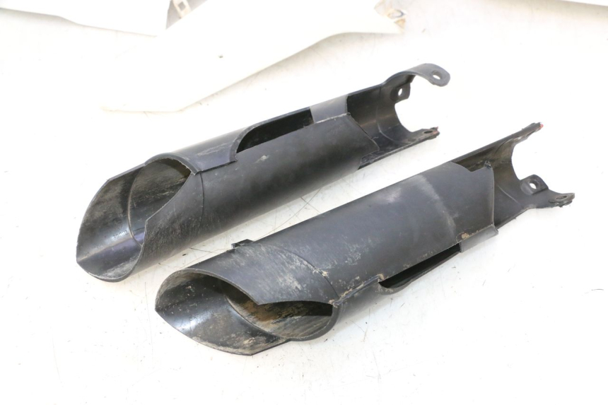 photo de VOLLEDIGE BEPLATING HUSABERG TE 250 (2011 - 2014) - Detail van het onderdeel