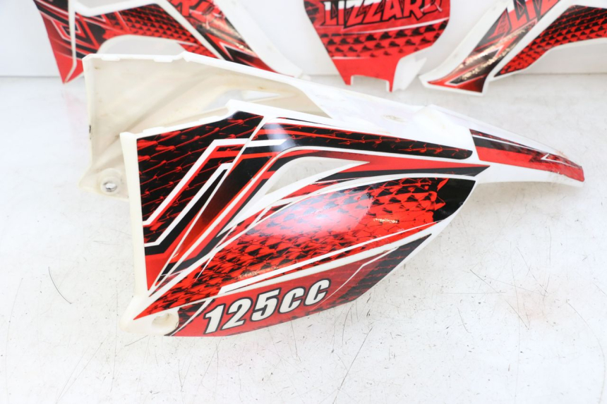photo de VOLLEDIGE BEHUIZINGSET NITRO MOTORS THUNDER 125 - Markeringen en referenties