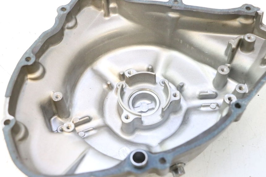 photo de ONTVANGKAP SUZUKI DR S 600 (1985 - 1989) - Detail van het onderdeel