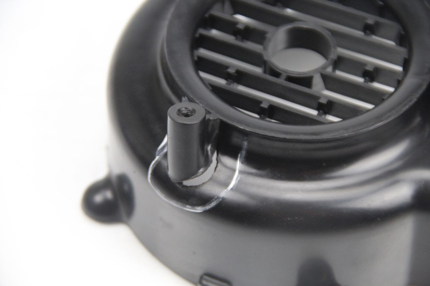 photo de ONTSTEKINGSKAP SYM ORBIT III 3 4T 50 (2021 - 2025) - Bevestigingspunten