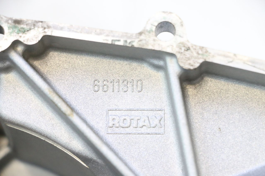 photo de ONTSTEKINGDEKSEL CAN-AM SPYDER RS 1000 (2008 - 2012) - Detail van het onderdeel
