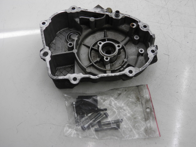 photo de ALTERNATORBEHUIZING PEUGEOT SATELIS 125 (2006 - 2009) - Detail van het onderdeel