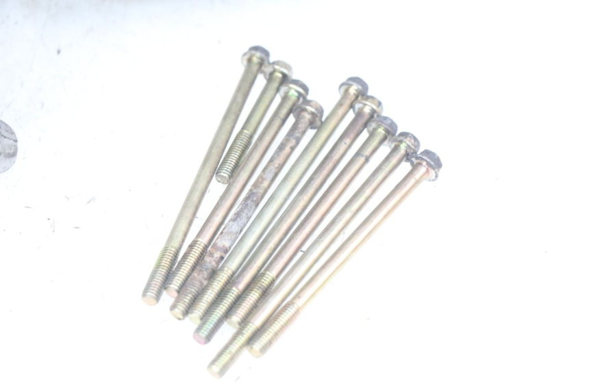 photo de ONDERKANT MOTORBLOK KYMCO AGILITY 4T 50 (2005 - 2018) - Focus op structuur