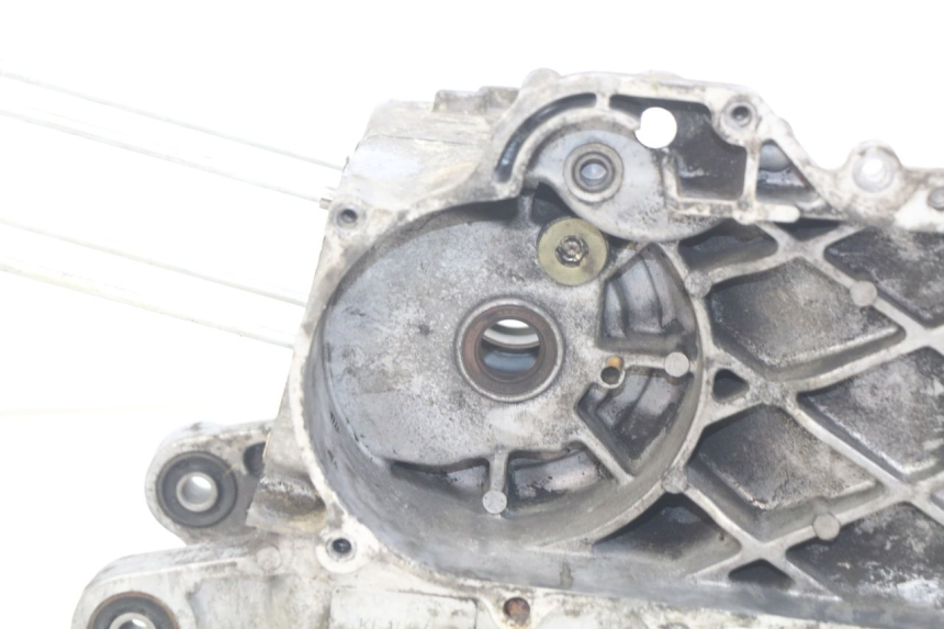 photo de ONDERKANT MOTORBLOK KYMCO AGILITY 4T 50 (2005 - 2018) - Markeringen en referenties