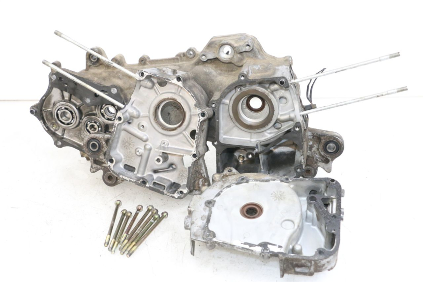 photo de ONDERKANT MOTORBLOK KYMCO AGILITY 4T 50 (2005 - 2018) - Detail van het onderdeel