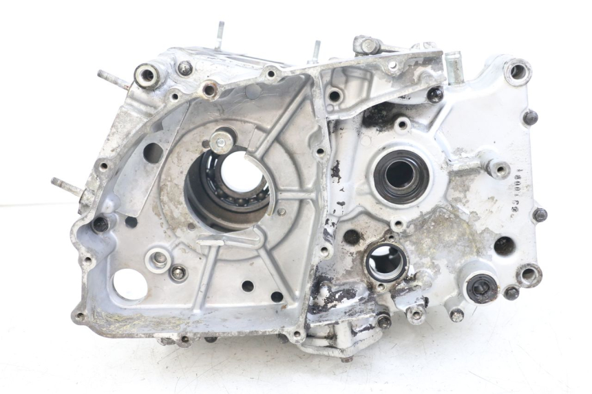 photo de ONDERKANT MOTORBLOK HYOSUNG GV AQUILA 125 (2000 - 2009) - Zoom op componenten