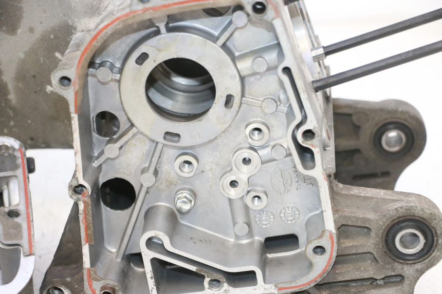 photo de ONDERSTE MOTORKAST MASH BIBOP 2.0 50 (2021 - 2026) - Focus op structuur
