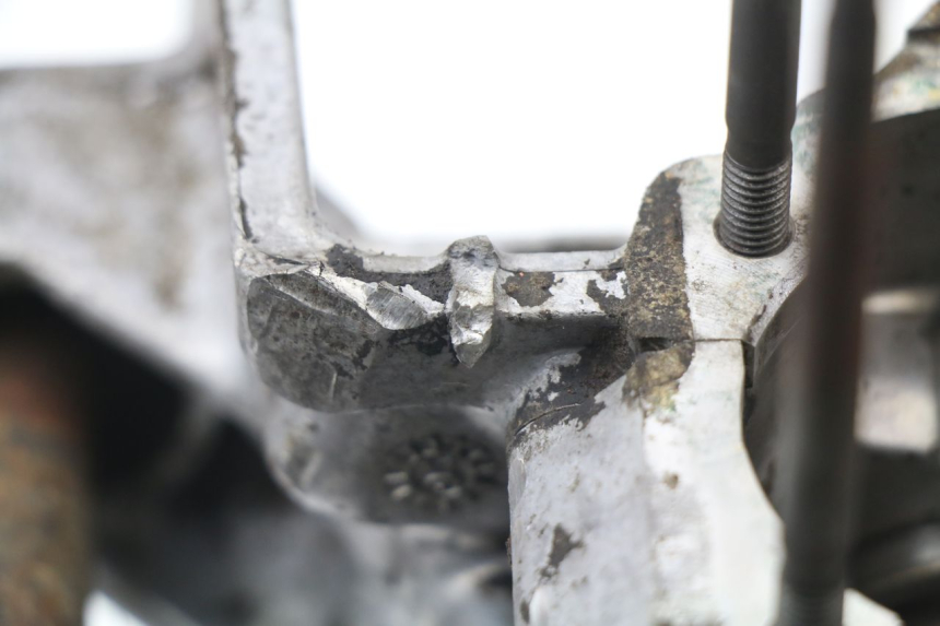photo de ONDERKANT MOTORBLOK MBK BOOSTER ROCKET 50 (1995 - 1998) - Detail van het onderdeel