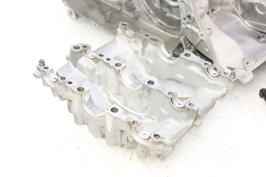photo de ONDERKANT MOTORBLOK BMW C SPORT 650 (2015 - 2021) - Detail van het onderdeel