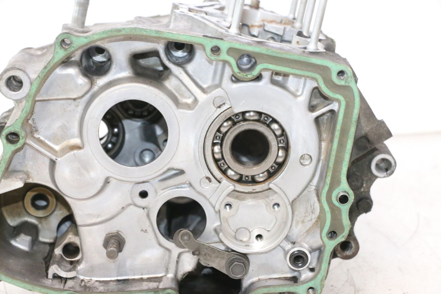 photo de ONDERSTE MOTORBEHUIZING HONDA CB TWO FIFTY 250 (1991 - 2002) - Kenmerkende details