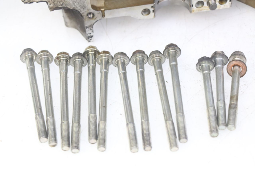 photo de ONDERKANT MOTORBLOK HONDA CBF 500 (2004 - 2007) - Gecontroleerd onderdeel