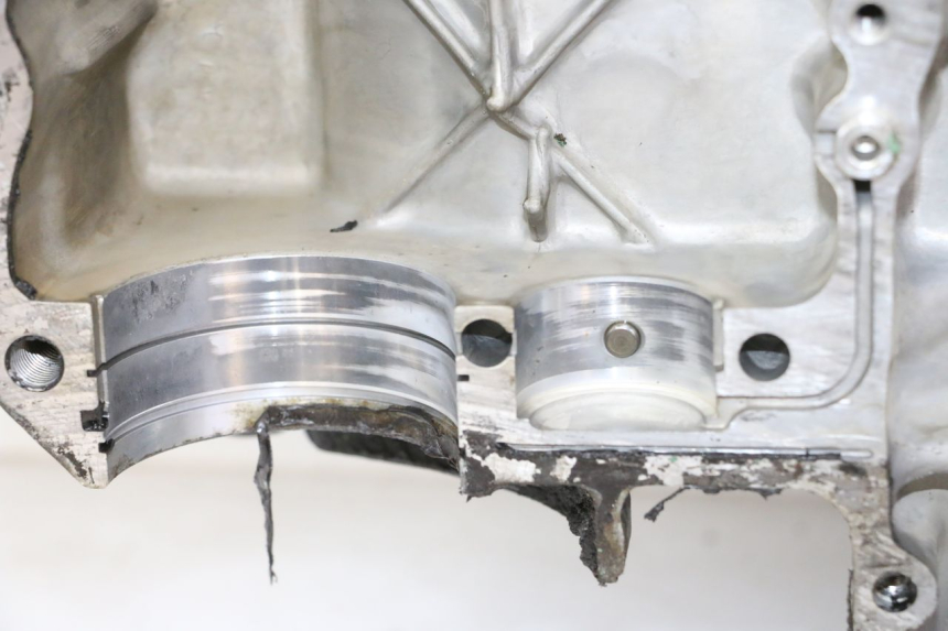 photo de ONDERKANT MOTORBLOK HONDA CBR RR FIREBLADE 900 (1992 - 1994) - Profielaanzicht