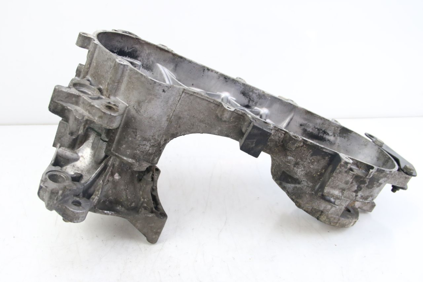 photo de ONDERKANT MOTORBLOK PEUGEOT CITYSTAR 50 (2013 - 2017) - Detail van het onderdeel