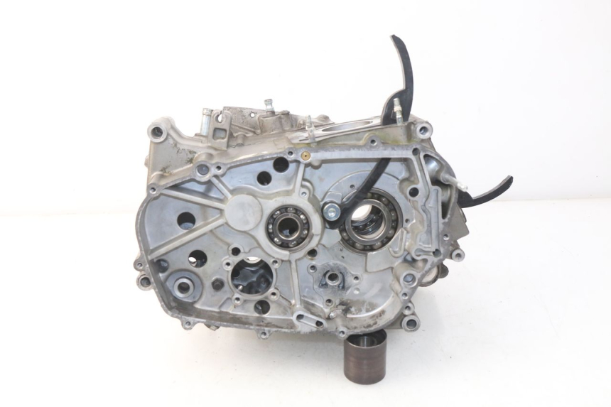 photo de ONDERKANT MOTORBLOK HYOSUNG COMET GTR 125 (2007 - 2014) - Andere kijkhoek