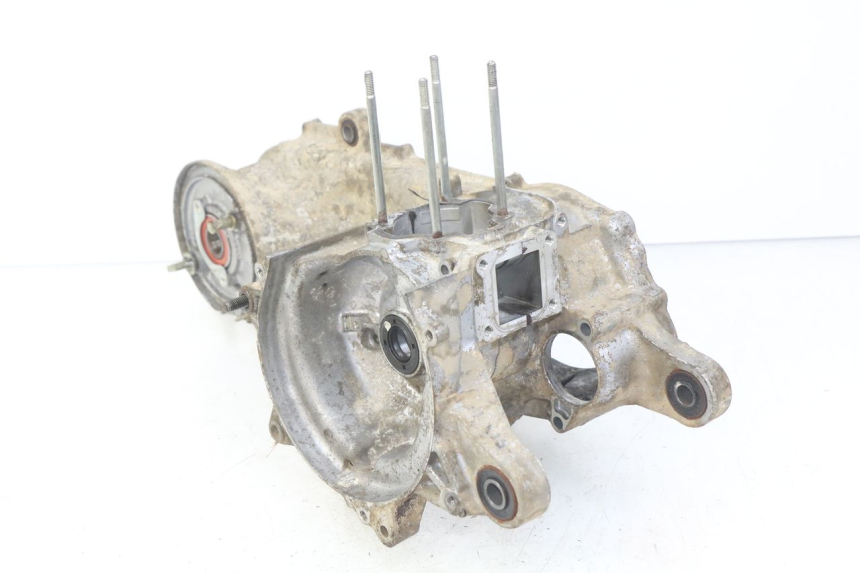 photo de ONDERKANT MOTORBLOK SUZUKI CP 80 (1985 - 1996) - Detail van het onderdeel