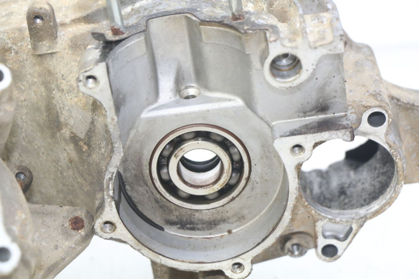 photo de ONDERKANT MOTORBLOK SUZUKI CP 80 (1985 - 1996) - Markeringen en referenties