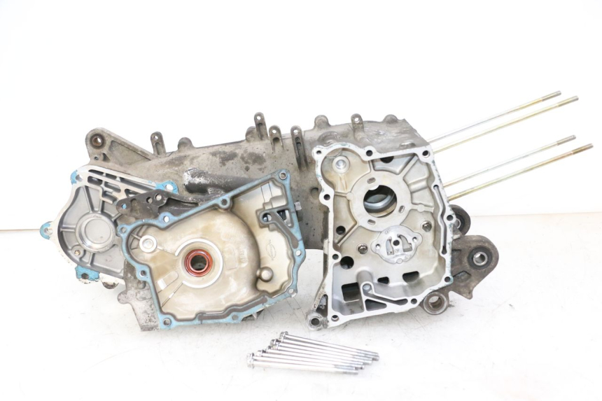 photo de ONDERKANT MOTORBLOK SYM CROX 4T 50 (2016 - 2023) - Zoom op gebruiksstaat