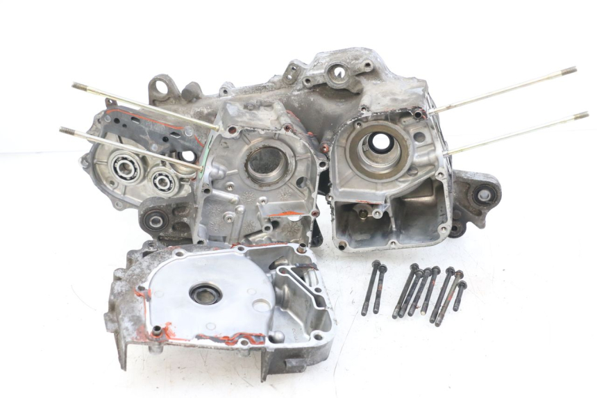 photo de ONDERKANT MOTORBLOK KYMCO DINK 4T 50 (2007 - 2018) - Detail van het onderdeel