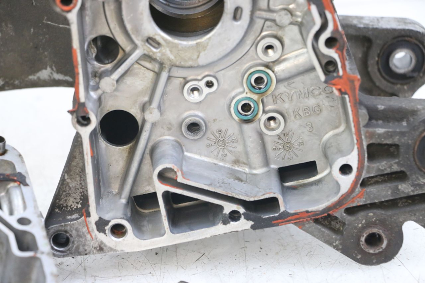 photo de ONDERKANT MOTORBLOK KYMCO DINK 4T 50 (2007 - 2018) - Visuele inspectie